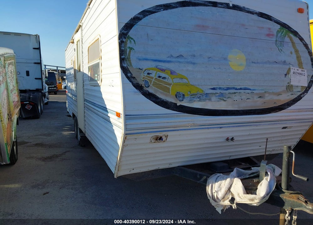 2001 SKYLINE TRAILERS CORP VIN: 1SY200L241B000462