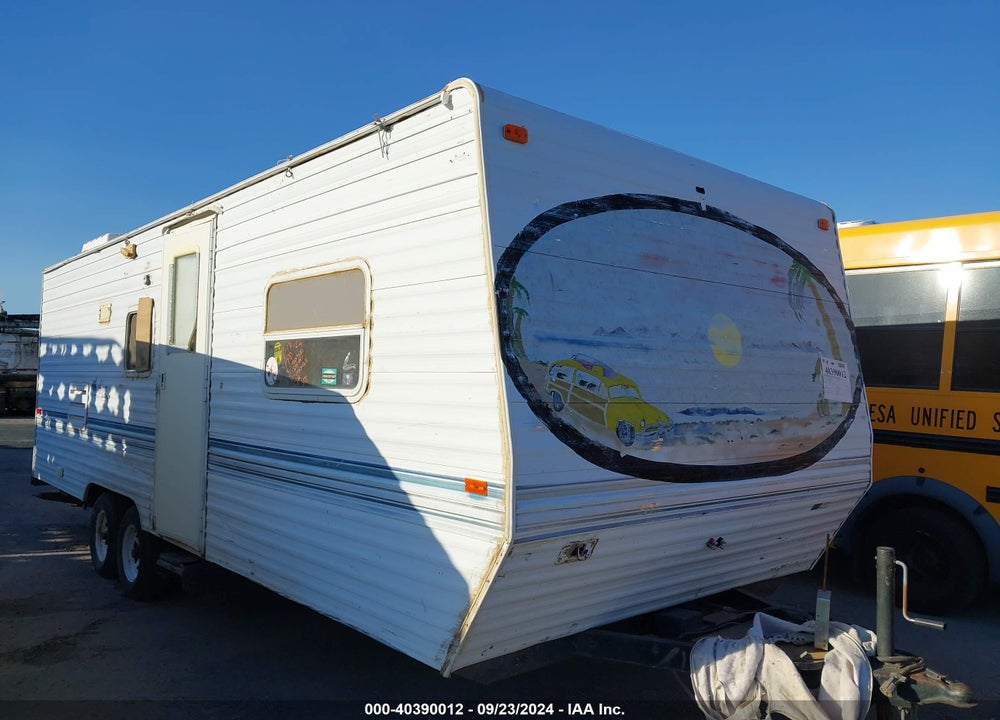 2001 SKYLINE TRAILERS CORP VIN: 1SY200L241B000462