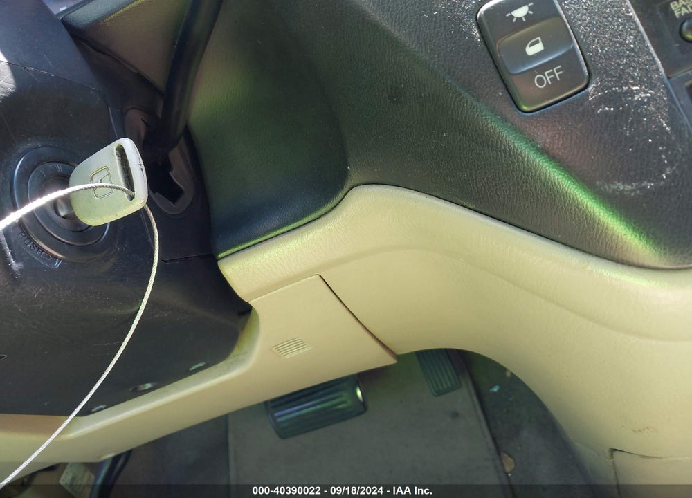 2004 HONDA ODYSSEY EX-L VIN: 5FNRL189X4B035191