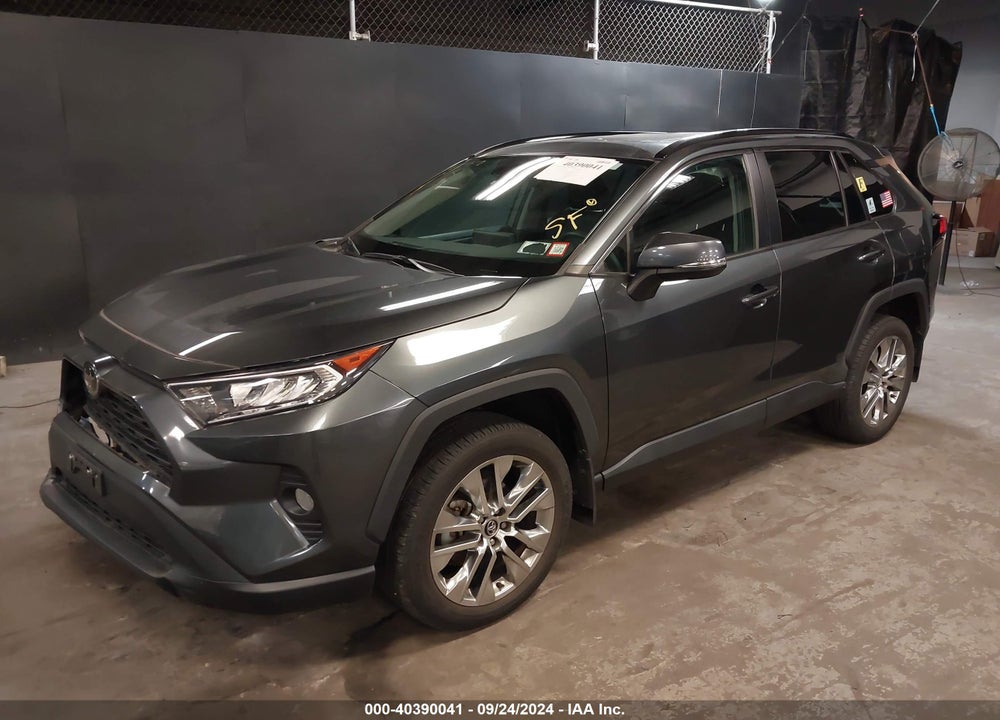 2021 TOYOTA RAV4 XLE PREMIUM VIN: 2T3A1RFV2MC158108