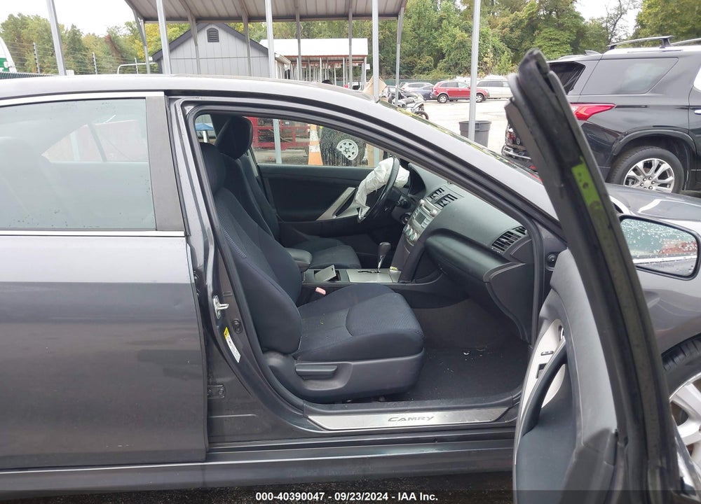 2009 TOYOTA CAMRY SE VIN: 4T1BE46K29U339371