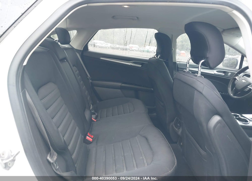 2014 FORD FUSION SE VIN: 1FA6P0H71E5370235