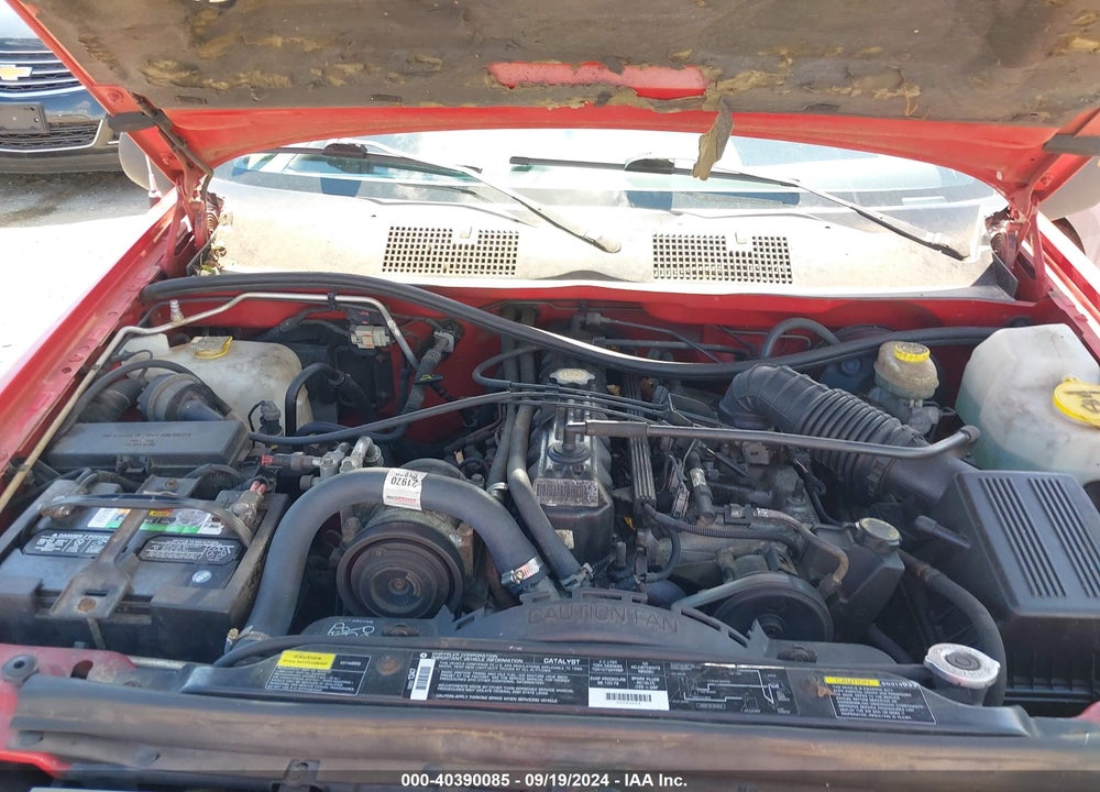 1996 JEEP GRAND CHEROKEE LAREDO VIN: 1J4EX58S8TC139357