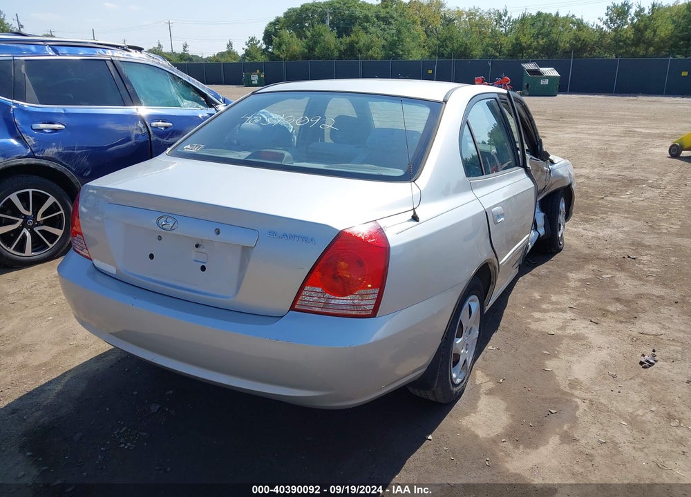 2005 HYUNDAI ELANTRA GLS/GT VIN: KMHDN46D65U176776