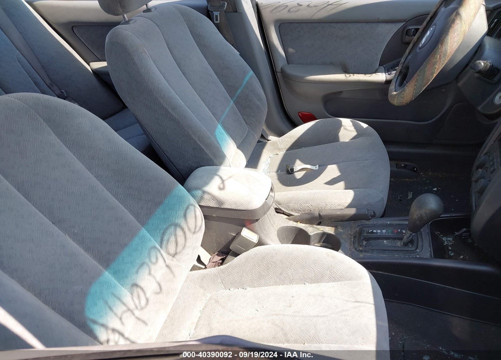 2005 HYUNDAI ELANTRA GLS/GT VIN: KMHDN46D65U176776