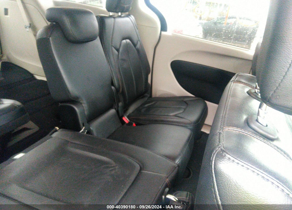 2019 CHRYSLER PACIFICA TOURING L VIN: 2C4RC1BG0KR550516