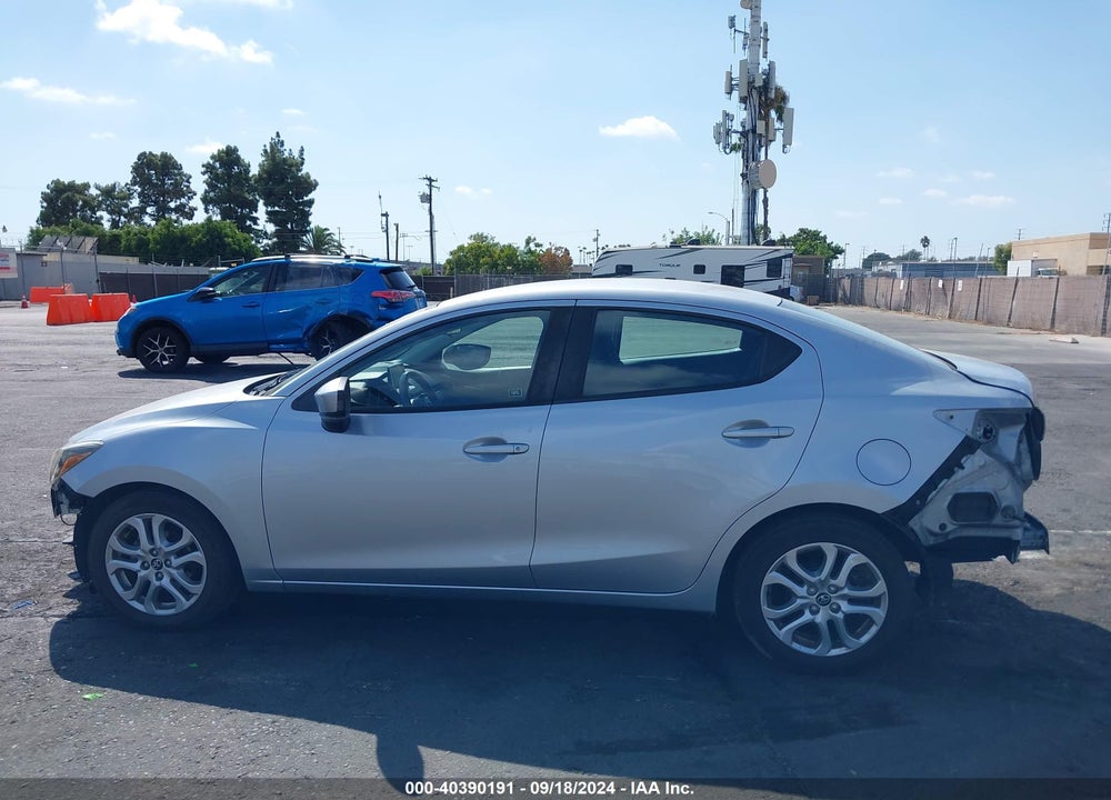 2018 TOYOTA YARIS IA VIN: 3MYDLBYV7JY317626