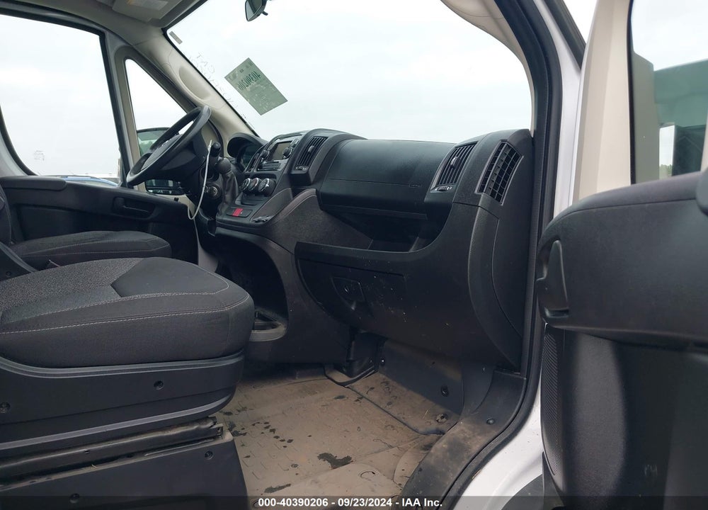 2018 RAM PROMASTER 1500 LOW ROOF 118 WB VIN: 3C6TRVNG8JE107092
