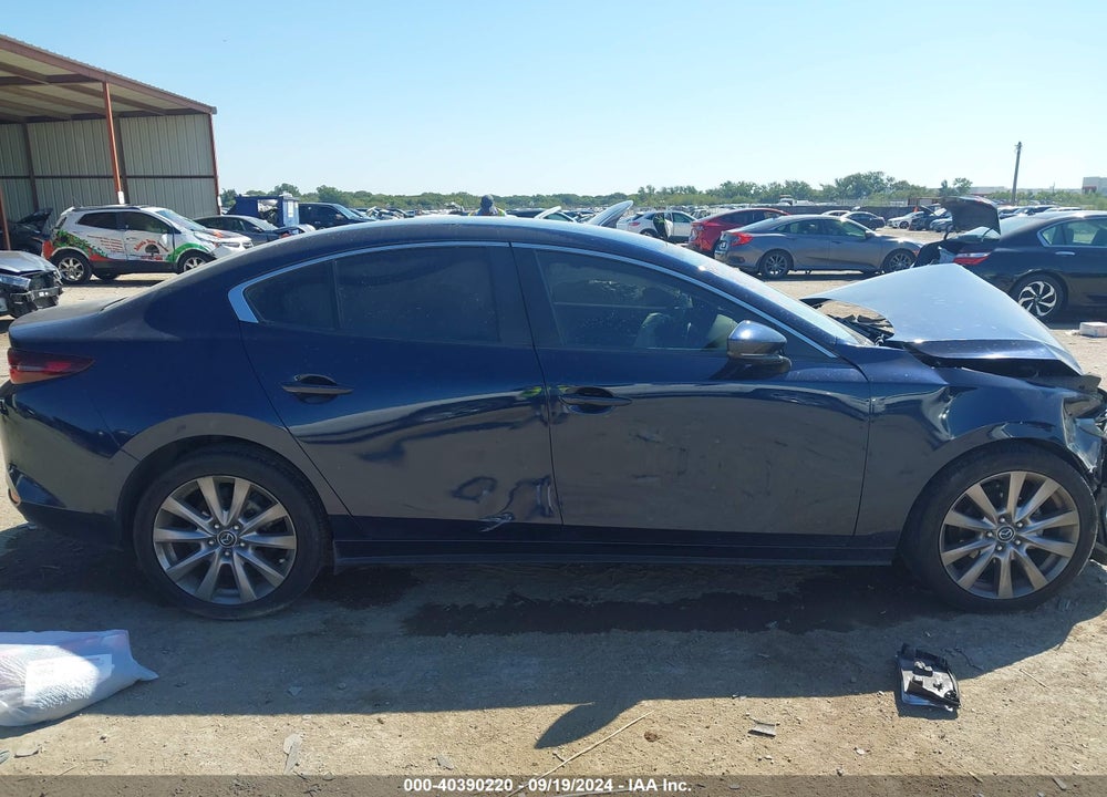 2020 MAZDA 3 SELECT PACKAGE VIN: 3MZBPACL4LM122570