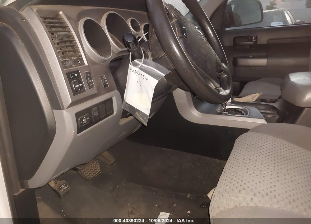 2012 TOYOTA TUNDRA GRADE 4.6L V8 VIN: 5TFRM5F17CX043383