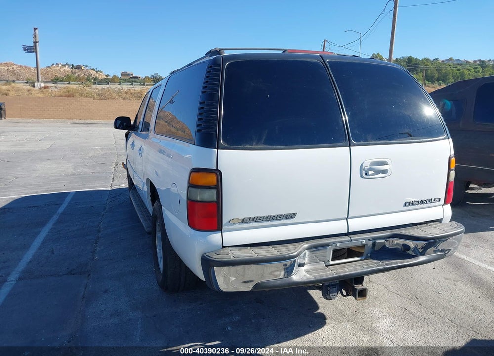 2004 CHEVROLET SUBURBAN 1500 LT VIN: 3GNFK16Z64G286624