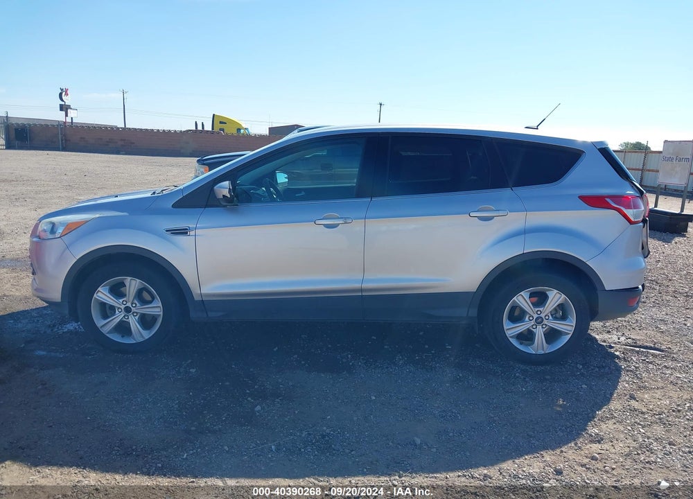 2016 FORD ESCAPE SE VIN: 1FMCU0G75GUA21817