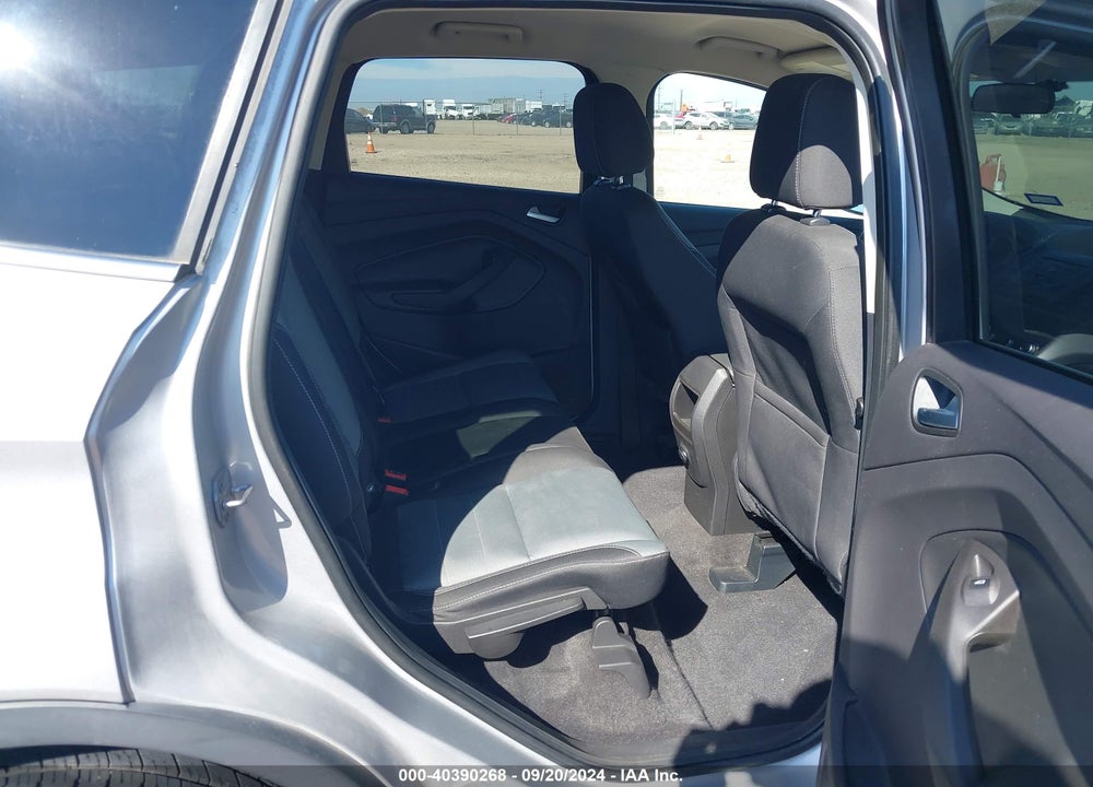 2016 FORD ESCAPE SE VIN: 1FMCU0G75GUA21817