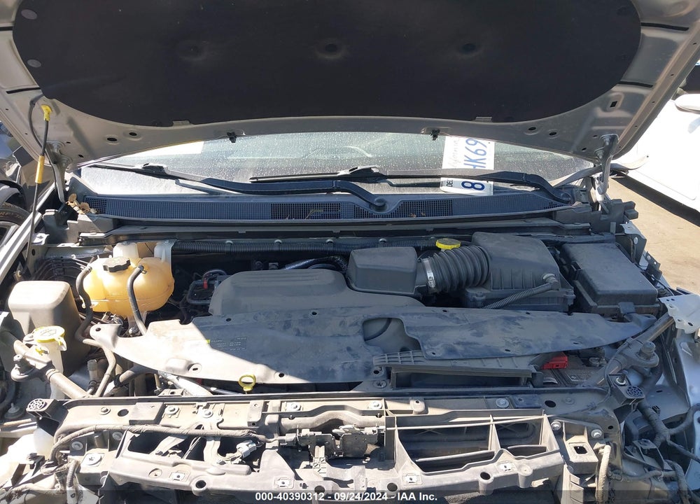 2019 CHRYSLER PACIFICA TOURING L VIN: 2C4RC1BGXKR560468