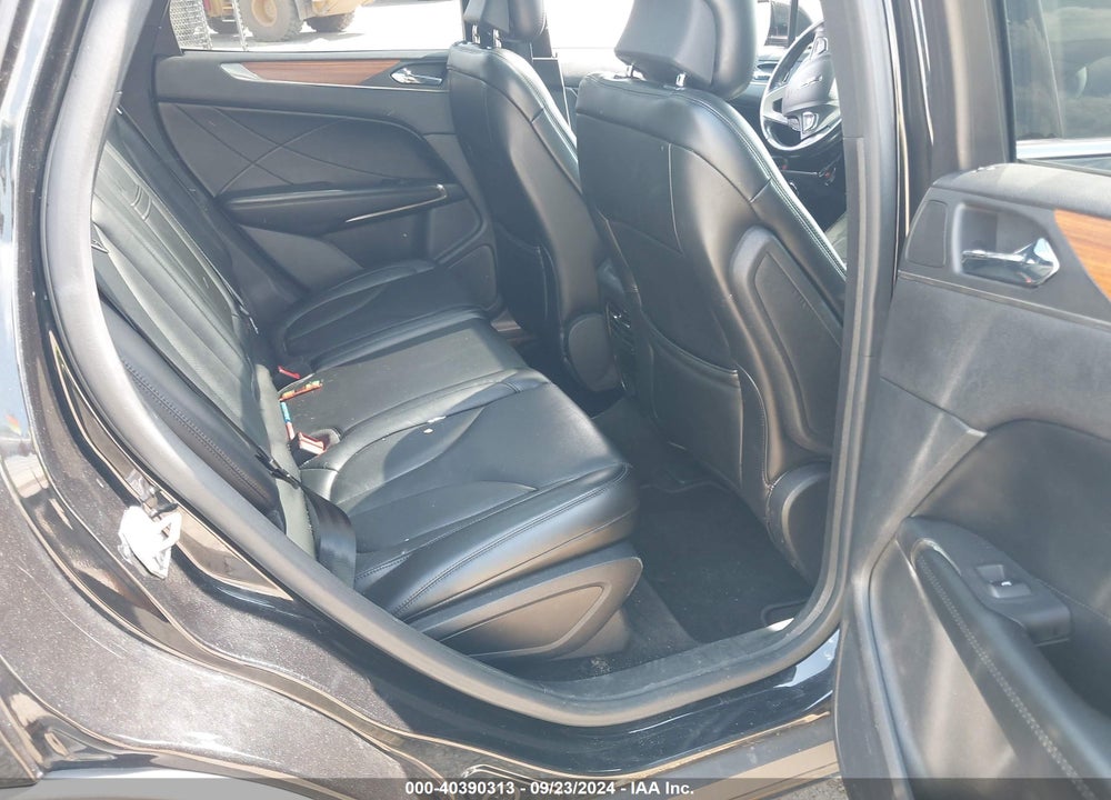 2015 LINCOLN MKC VIN: 5LMTJ2AH8FUJ25025