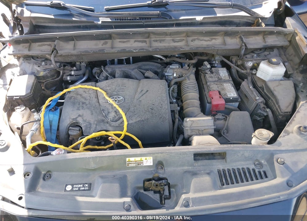 2021 TOYOTA HIGHLANDER XLE VIN: 5TDHZRBH1MS103284