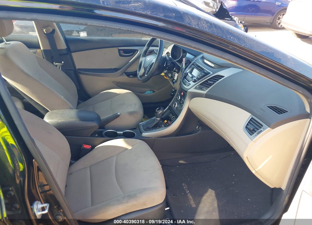 2014 HYUNDAI ELANTRA SE VIN: KMHDH4AE0EU080004