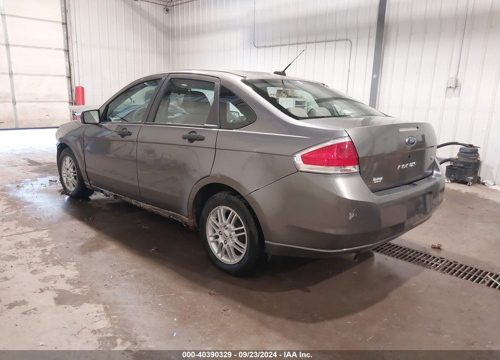 2009 FORD FOCUS SE VIN: 1FAHP35NX9W105021