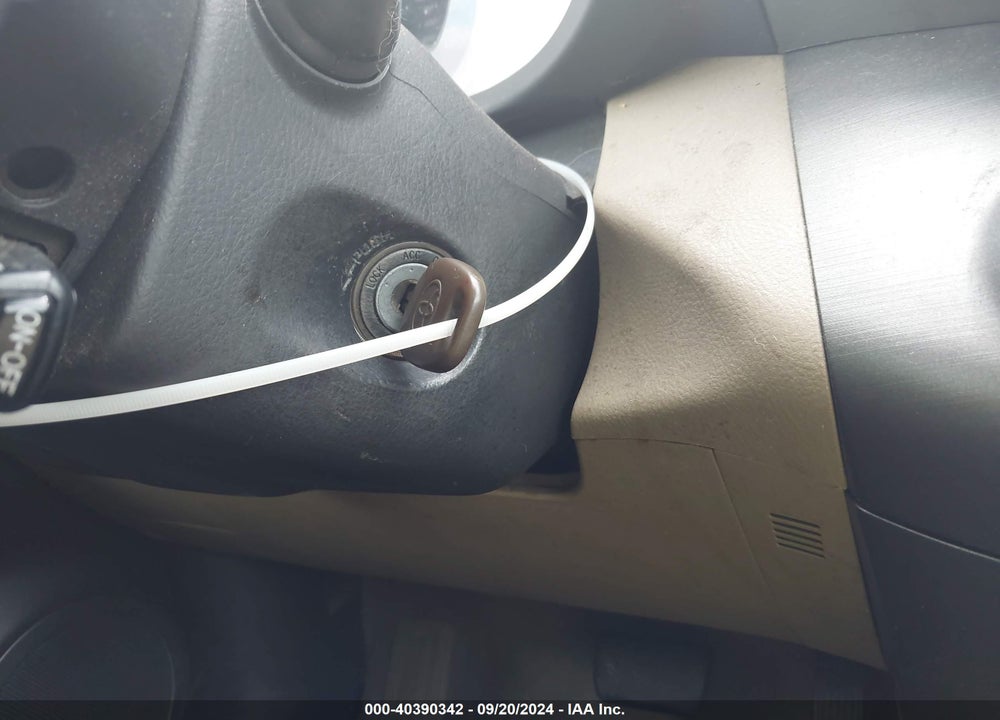 2010 TOYOTA RAV4 VIN: 2T3ZF4DV0AW026355