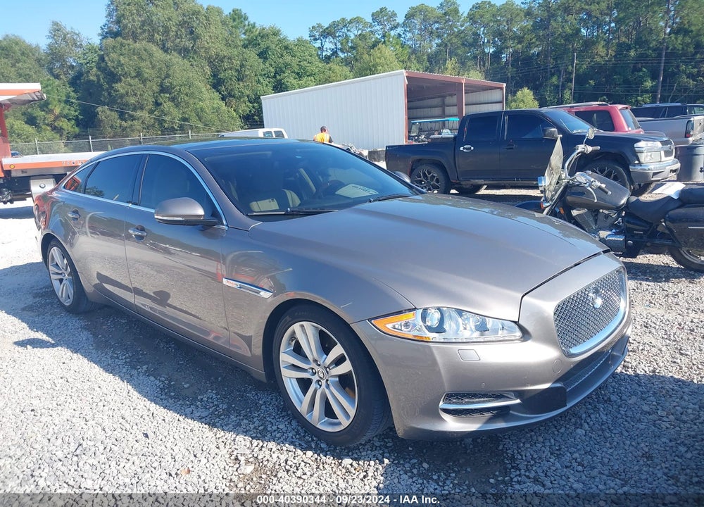 2011 JAGUAR XJ XJL VIN: SAJWA2GB6BLV13136