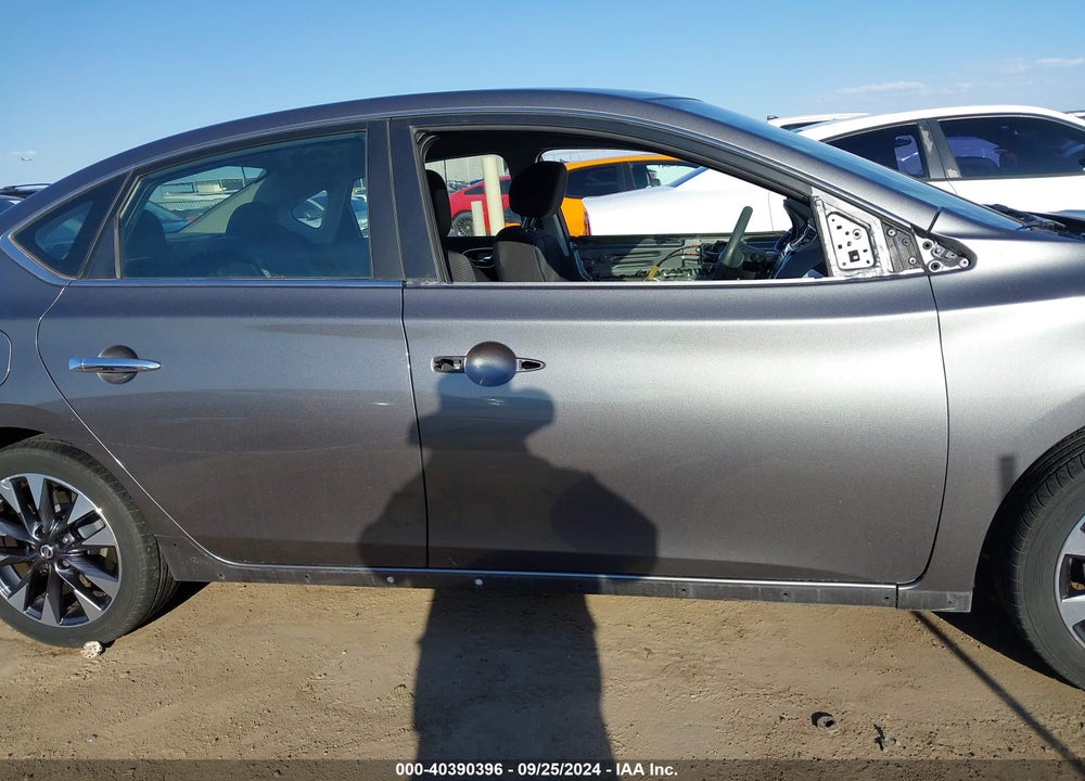 2016 NISSAN SENTRA SR VIN: 3N1AB7AP2GY234856