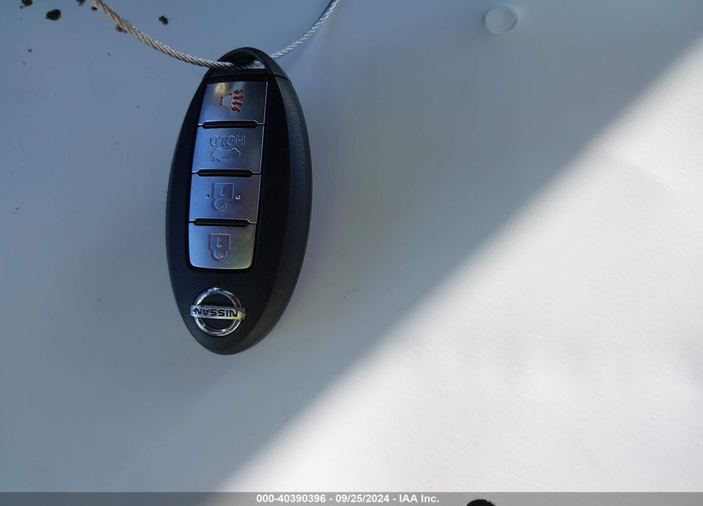 2016 NISSAN SENTRA SR VIN: 3N1AB7AP2GY234856