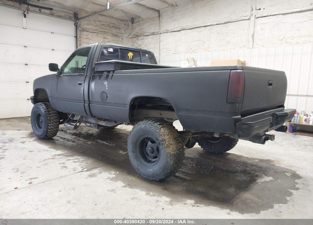 1988 CHEVROLET GMT-400 K2500 VIN: 1GCFK24K2JZ269612