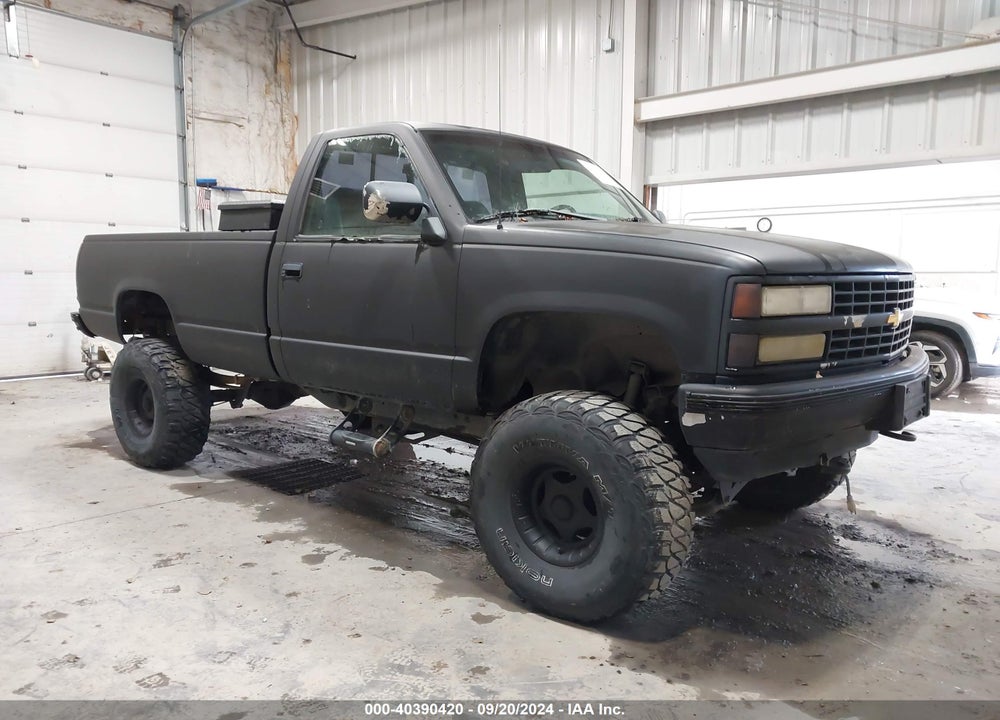 1988 CHEVROLET GMT-400 K2500 VIN: 1GCFK24K2JZ269612