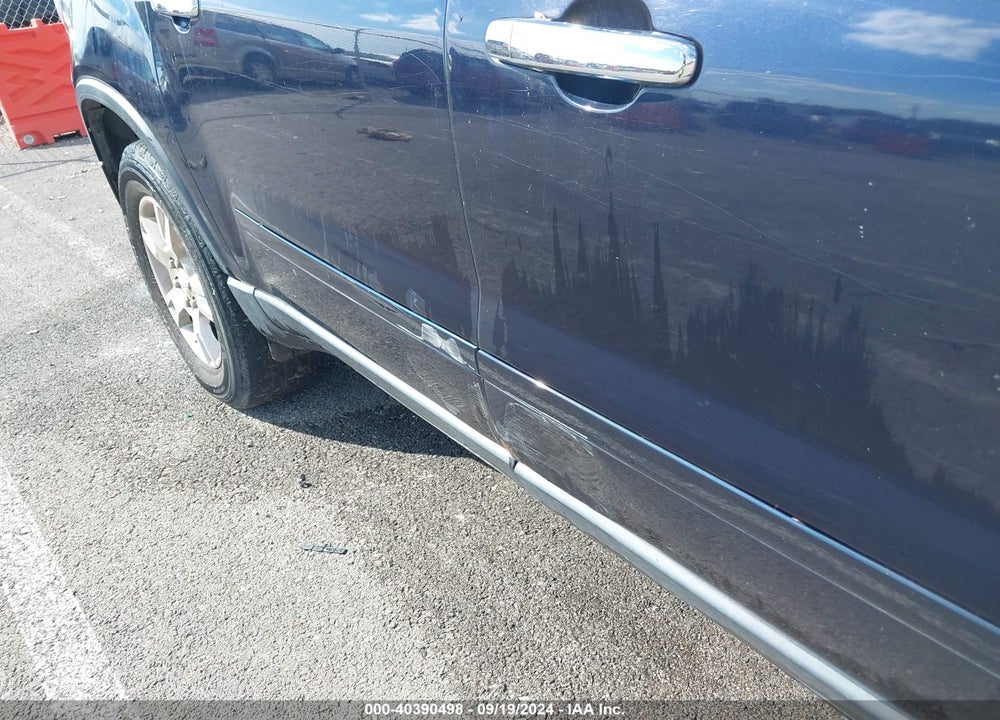 2008 GMC ACADIA SLT-1 VIN: 1GKEV23728J240530