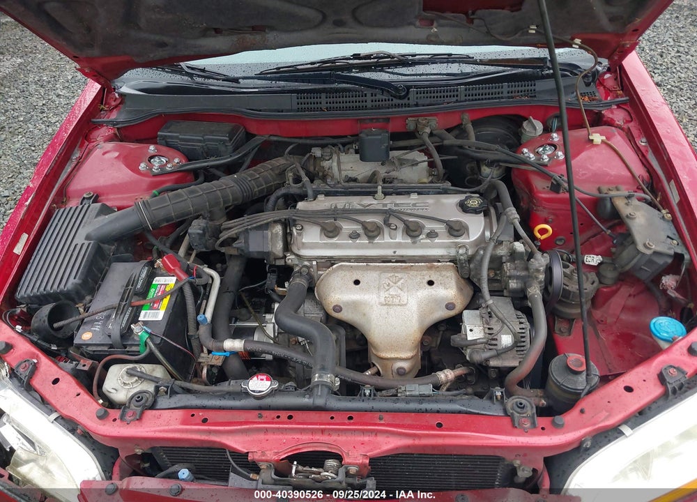 2001 HONDA ACCORD 2.3 LX VIN: 1HGCG31411A008441