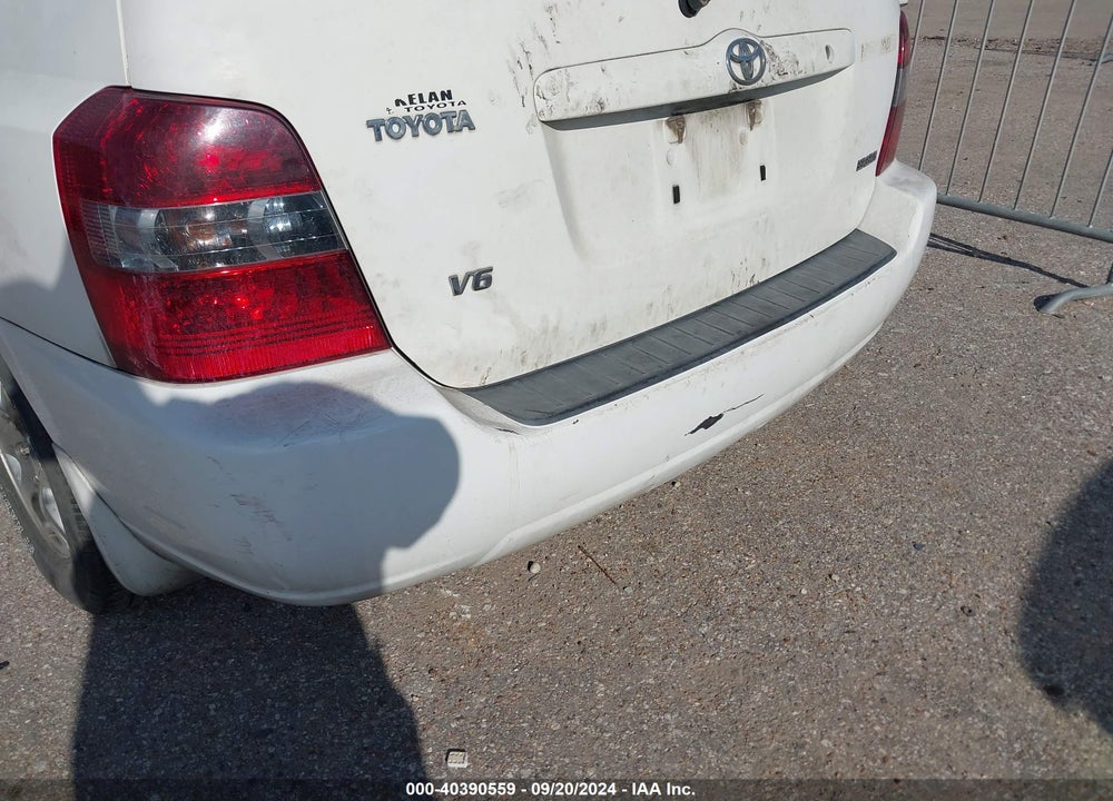 2004 TOYOTA HIGHLANDER V6 VIN: JTEDP21A340007140