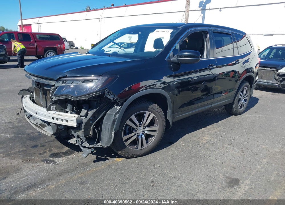 2018 HONDA PILOT EX-L VIN: 5FNYF6H62JB057669