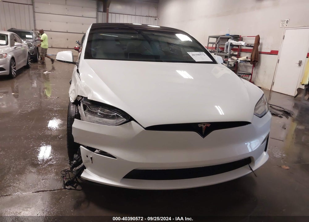 2023 TESLA MODEL X DUAL MOTOR ALL-WHEEL DRIVE/STANDARD RANGE VIN: 7SAXCBE52PF376994