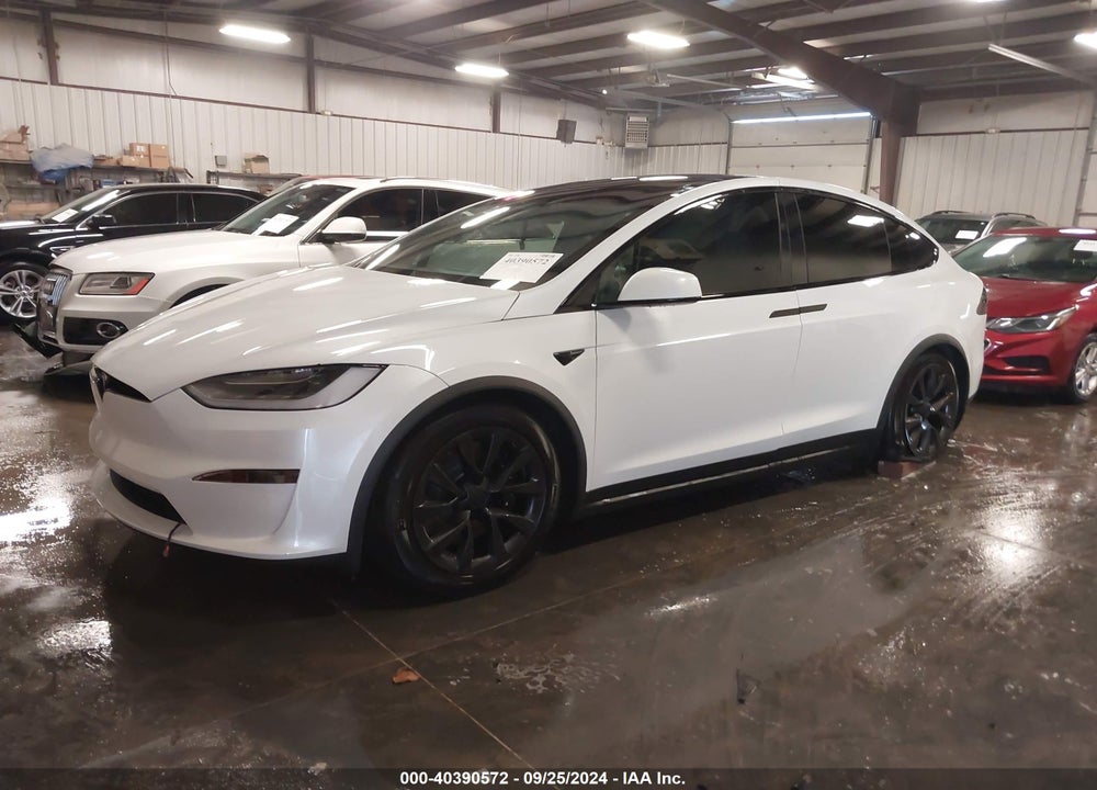 2023 TESLA MODEL X DUAL MOTOR ALL-WHEEL DRIVE/STANDARD RANGE VIN: 7SAXCBE52PF376994