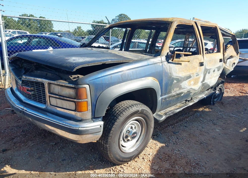 1999 GMC SUBURBAN 2500 SL VIN: 1GKGK26J5XJ778985