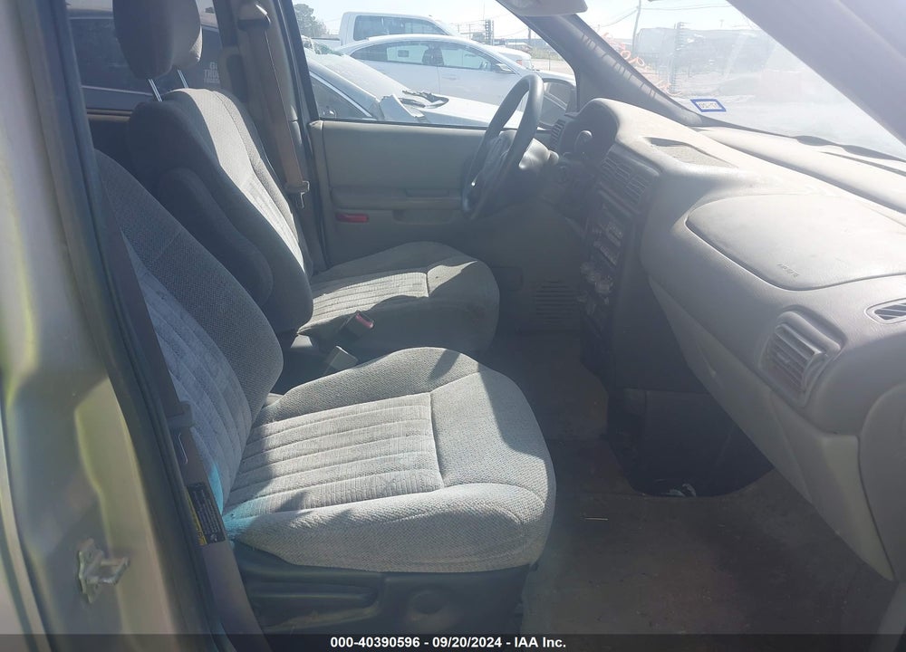 2005 PONTIAC MONTANA M16 W/1SA PKG. VIN: 1GMDV23E05D126540
