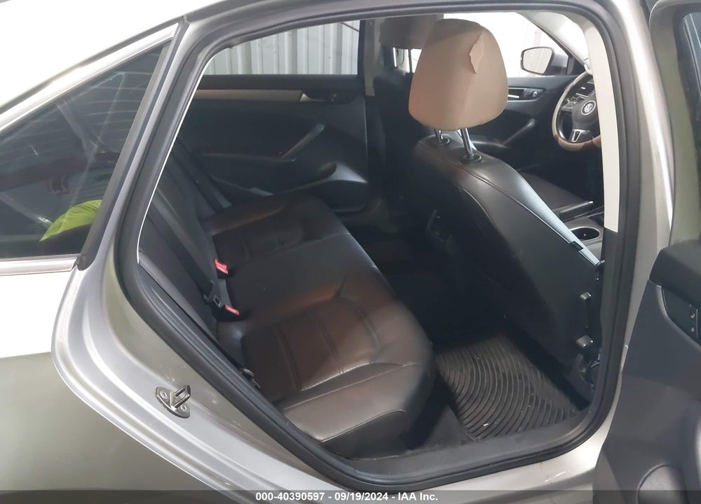 2014 VOLKSWAGEN PASSAT 1.8T SE VIN: 1VWBT7A36EC051572