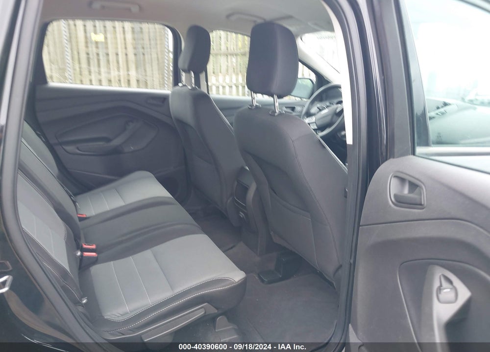 2019 FORD ESCAPE S VIN: 1FMCU0F75KUA29961