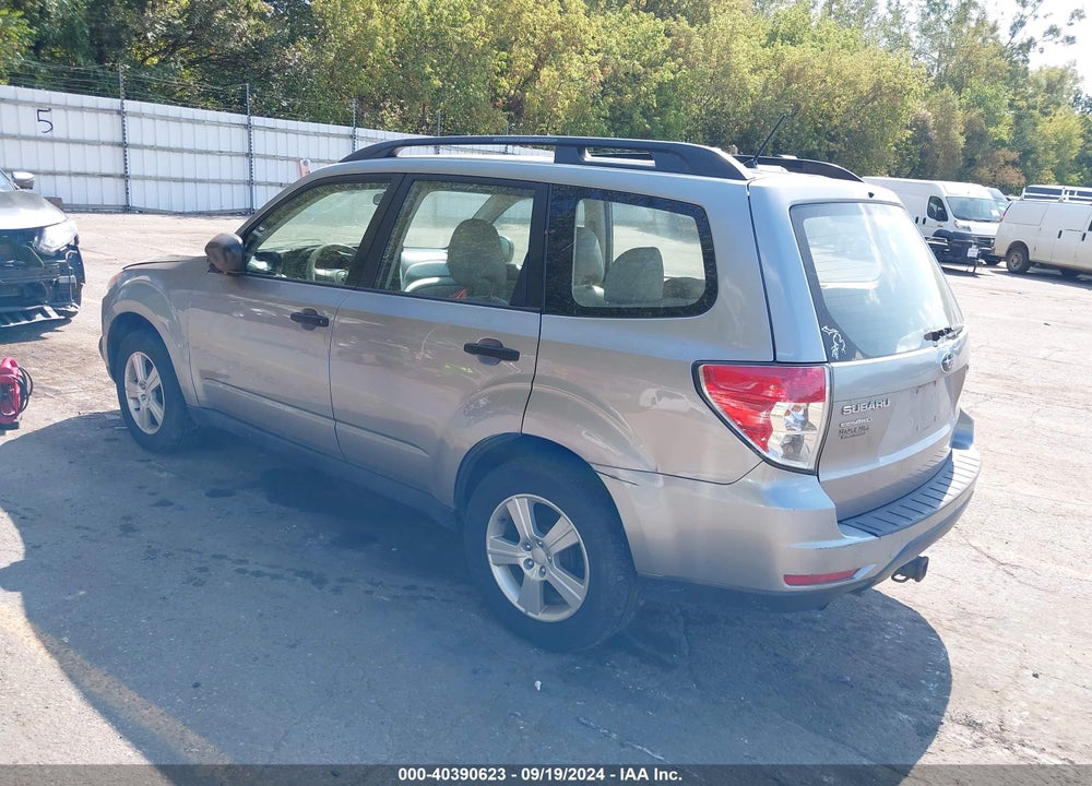 2011 SUBARU FORESTER 2.5X VIN: JF2SHABC5BH717188