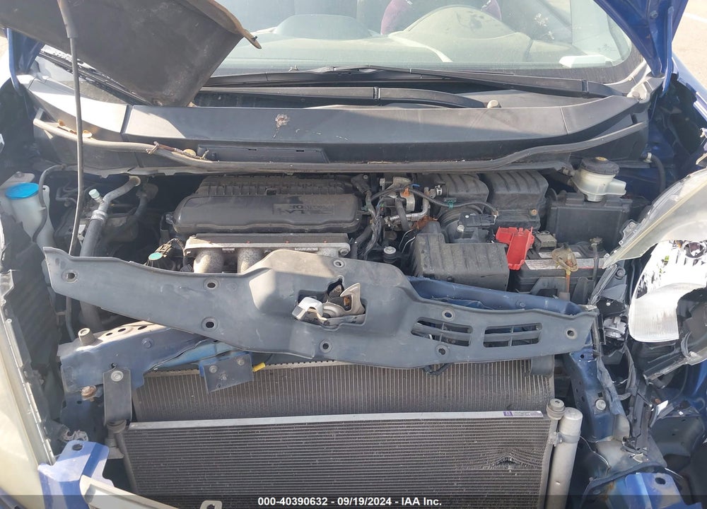 2011 HONDA FIT VIN: JHMGE8H35BC006728
