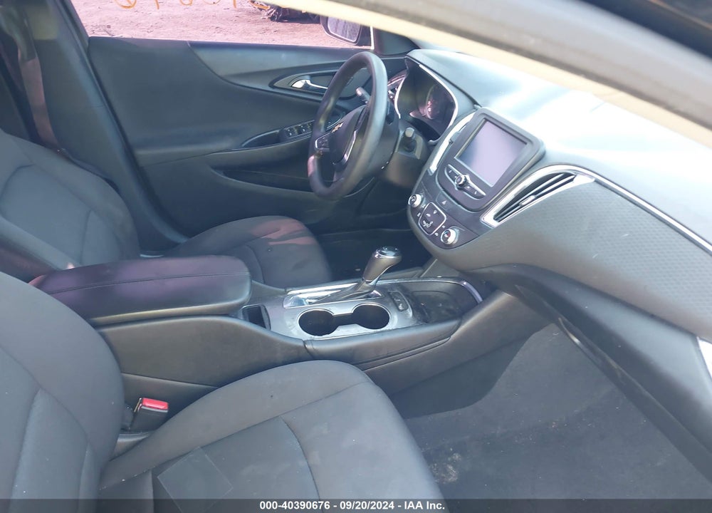 2017 CHEVROLET MALIBU 1LT VIN: 1G1ZE5ST4HF234835