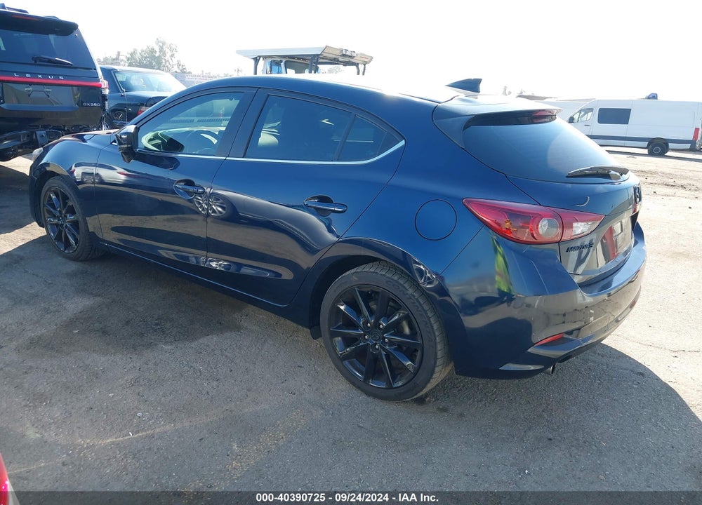 2018 MAZDA 3 GRAND TOURING VIN: 3MZBN1M32JM162681