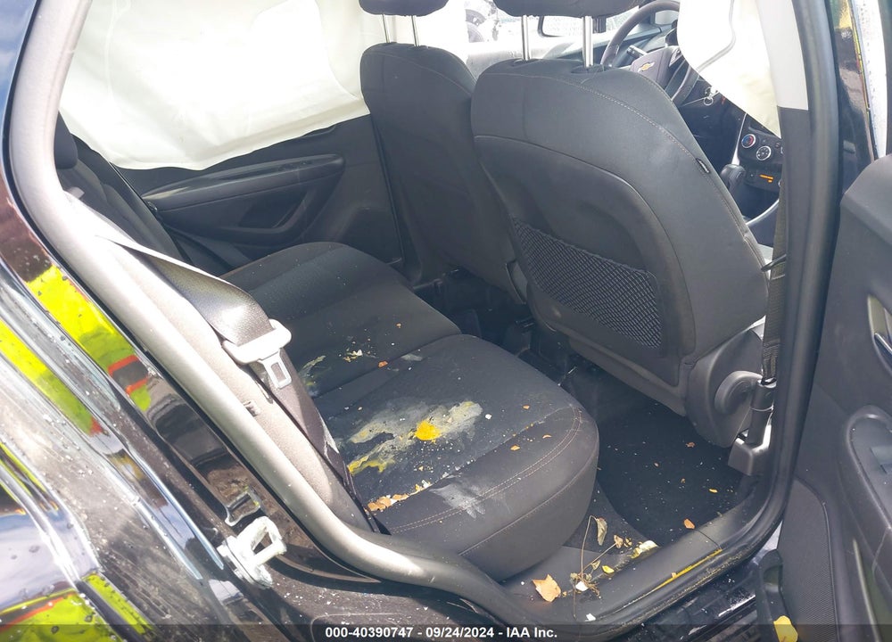 2020 CHEVROLET TRAX AWD LS VIN: KL7CJNSB7LB062040