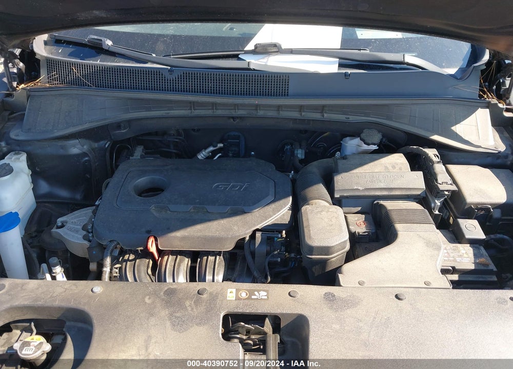2019 KIA SORENTO 2.4L L VIN: 5XYPG4A31KG577563