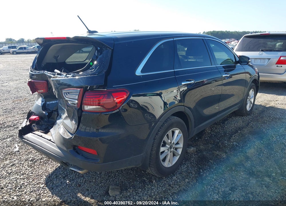 2019 KIA SORENTO 2.4L L VIN: 5XYPG4A31KG577563