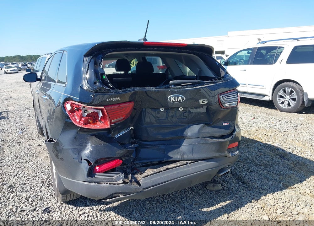 2019 KIA SORENTO 2.4L L VIN: 5XYPG4A31KG577563