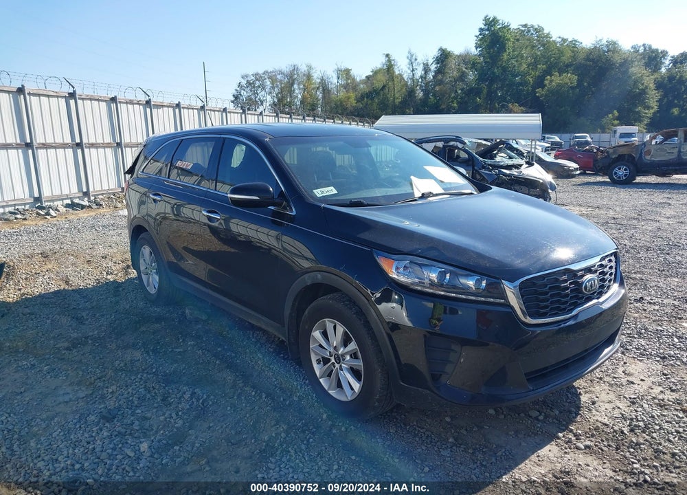 2019 KIA SORENTO 2.4L L VIN: 5XYPG4A31KG577563