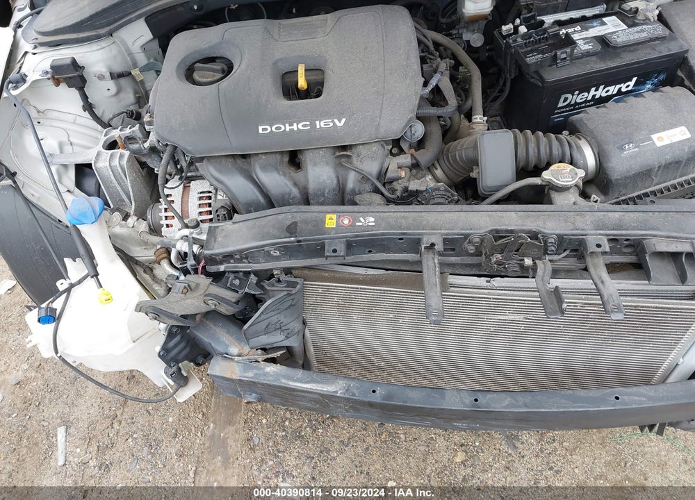2017 HYUNDAI ELANTRA SE VIN: KMHD74LF9HU370268