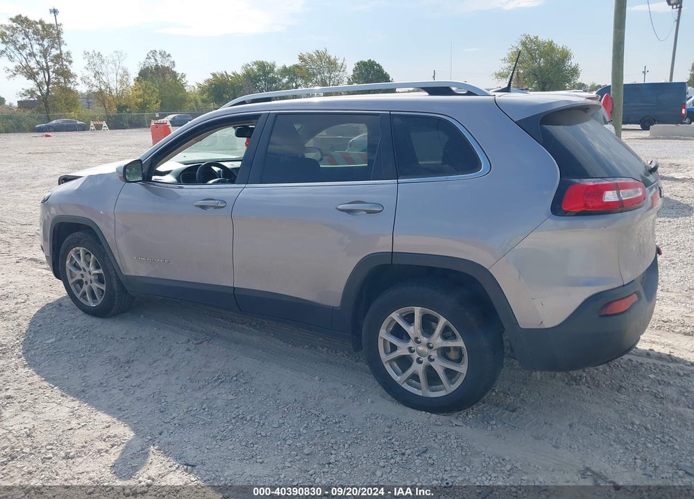 2018 JEEP CHEROKEE LATITUDE FWD VIN: 1C4PJLCB0JD537598