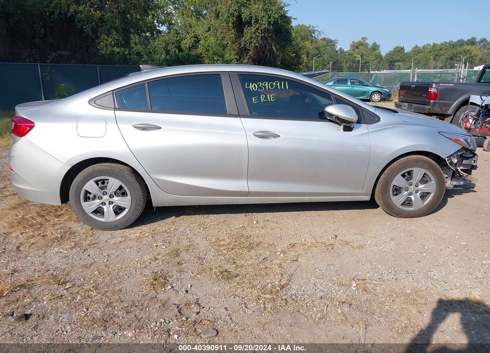 2018 CHEVROLET CRUZE LS AUTO VIN: 1G1BC5SM1J7102308